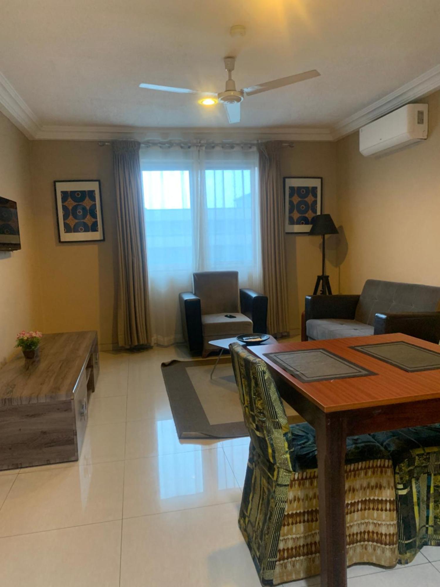 Manjaro Suites Accra Exterior photo