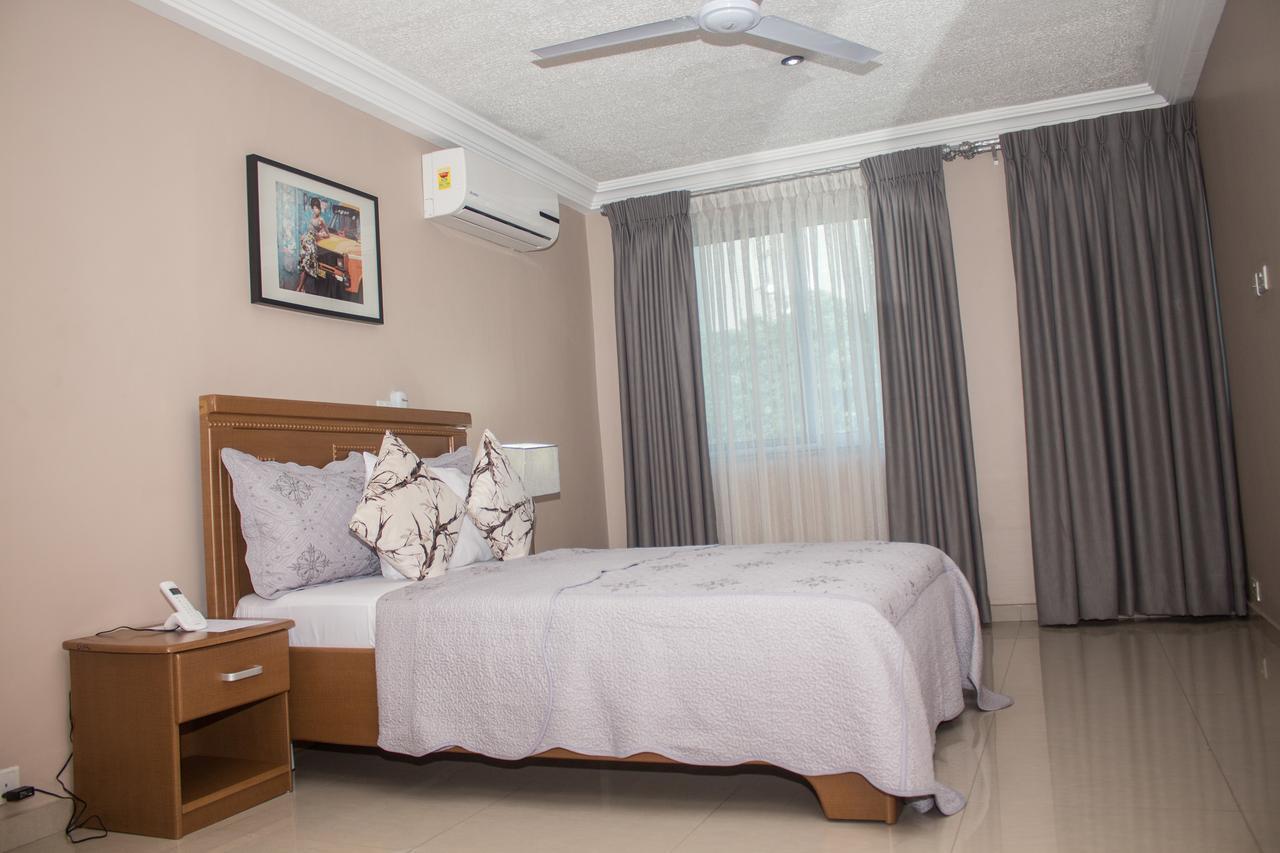 Manjaro Suites Accra Exterior photo