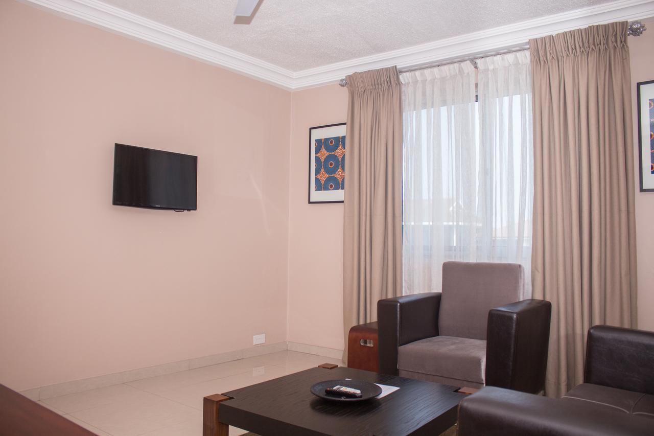 Manjaro Suites Accra Exterior photo